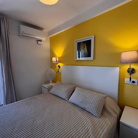 Daire Grecia - L'estartit, Centro - Es-323-88 *